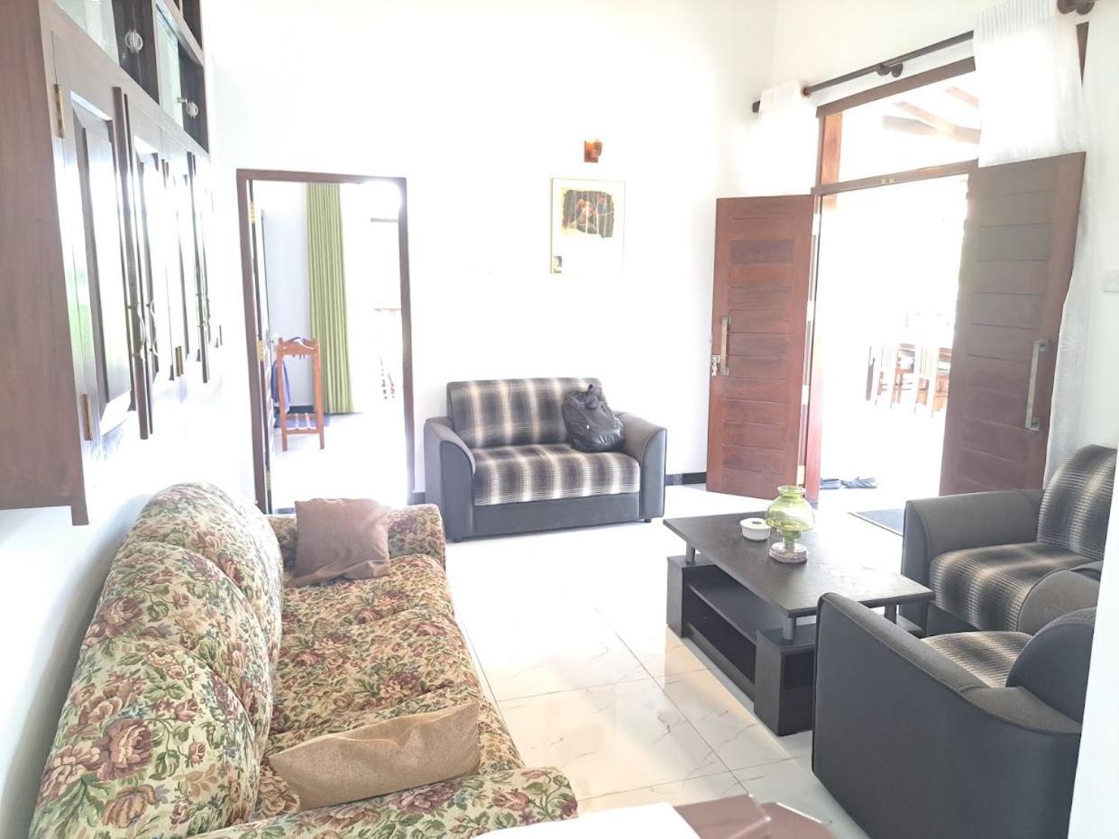 Villa 76 Weligama Kültér fotó